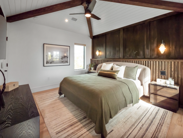 Luxury Beach Home in Anna Maria - Exclusive Property with Private Pool & Dock